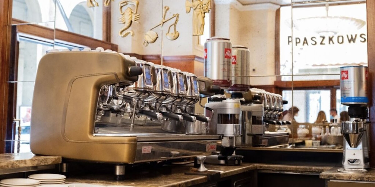 Macchine da caffè e cappuccino per bar